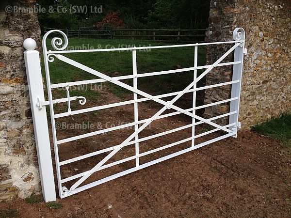 Traditional Estate Gates, Exeter in Devon